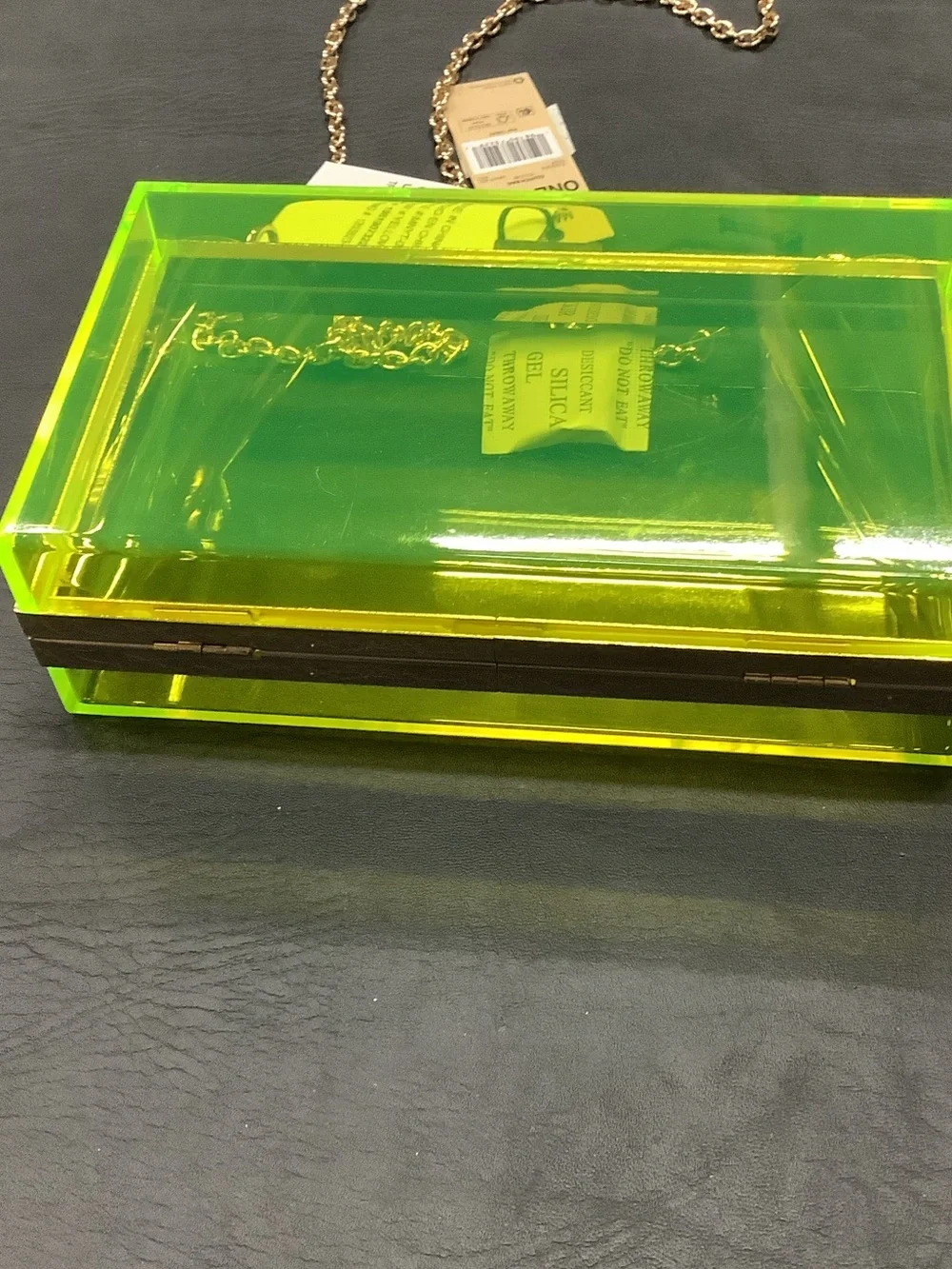 Madden Nyc neon yellow